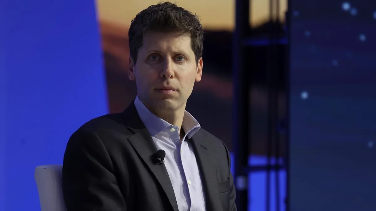 OpenAI: Retrasa su salida a bolsa y busca 30 mil millones
